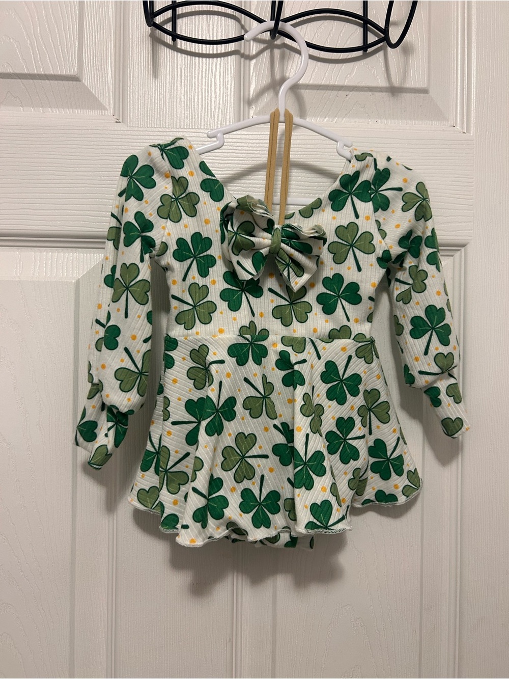 Girls' Boutique Green Clover Print Long-Sleeve Dress with Bow